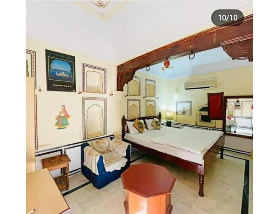 Ferienwohnung Singhasan Haveli, Mandāwa Exterior foto