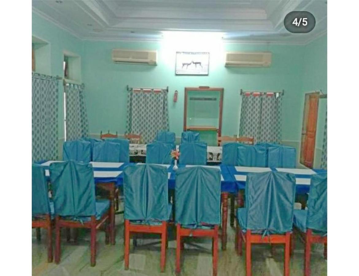 Ferienwohnung Singhasan Haveli, Mandāwa Exterior foto