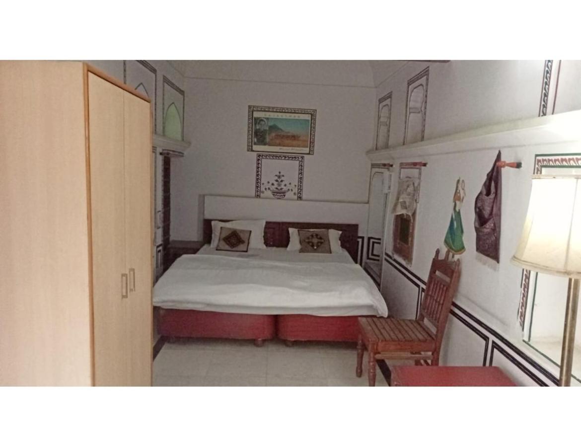 Ferienwohnung Singhasan Haveli, Mandāwa Exterior foto