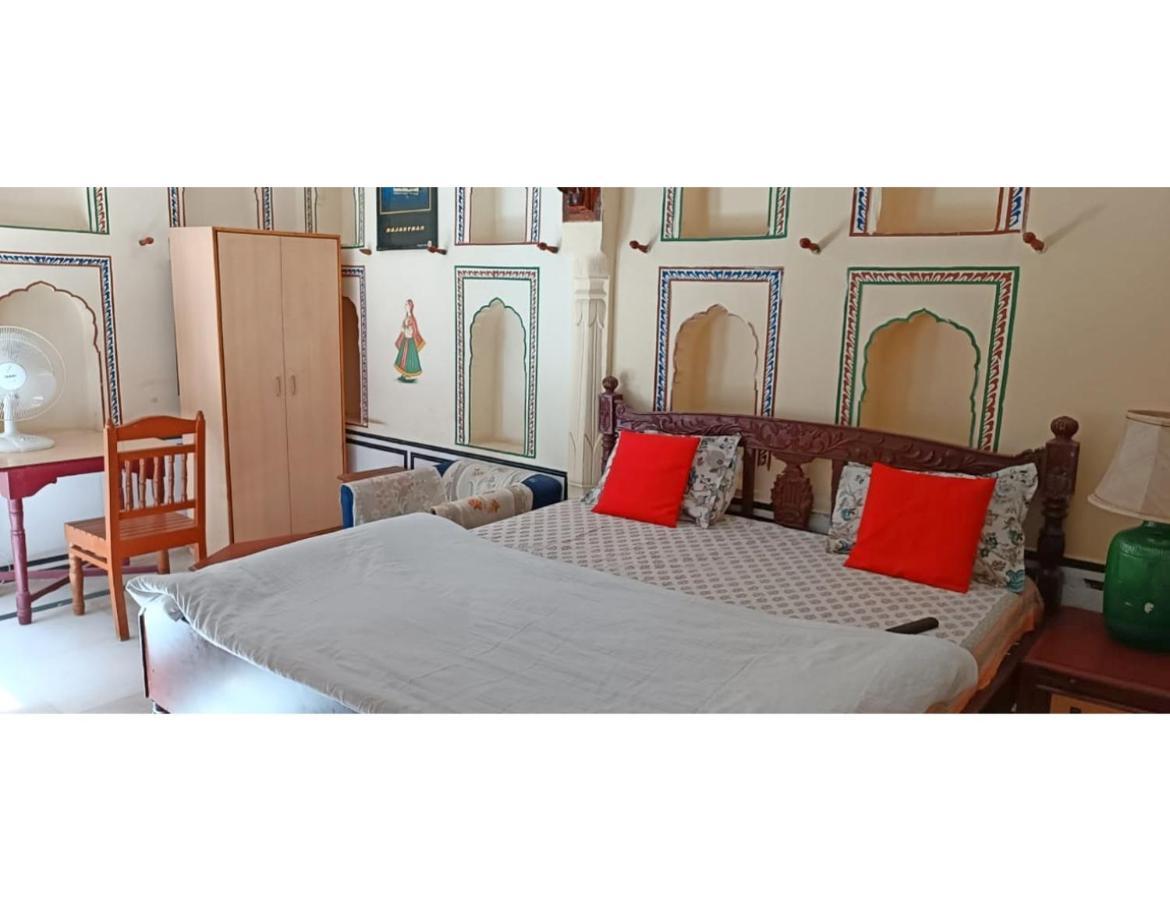 Ferienwohnung Singhasan Haveli, Mandāwa Exterior foto