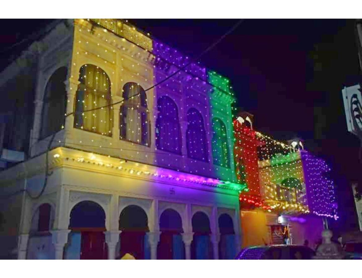 Ferienwohnung Singhasan Haveli, Mandāwa Exterior foto